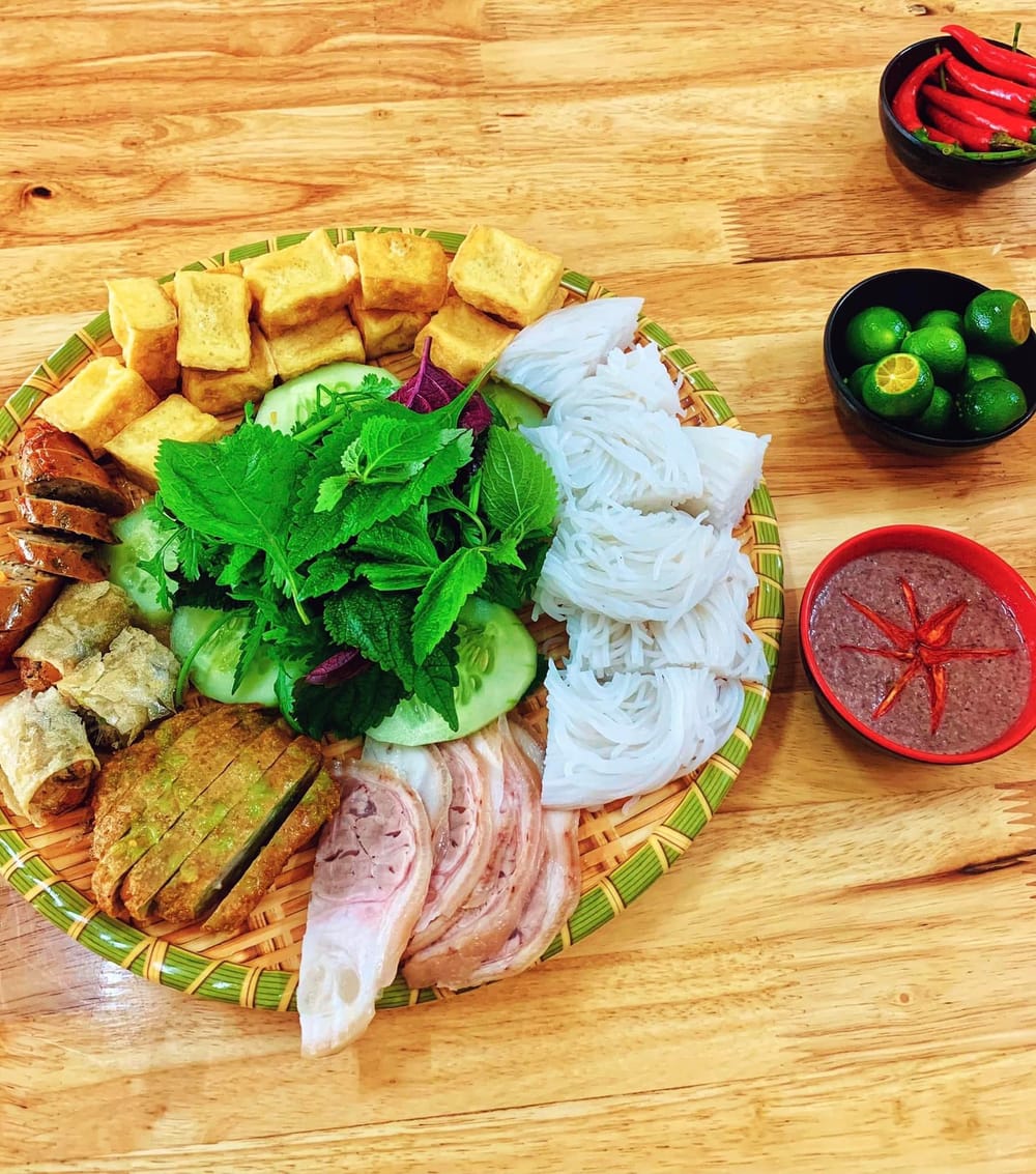 BÚN ĐẬU MẮM TÔM - MÓN ĂN ĐẬM CHẤT TRUYỀN THỐNG